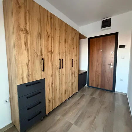 29 Bazeni Pecani Apartamento Prijedor