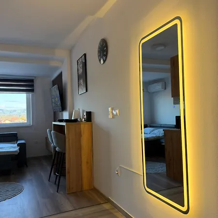 29 Bazeni Pecani Apartamento *